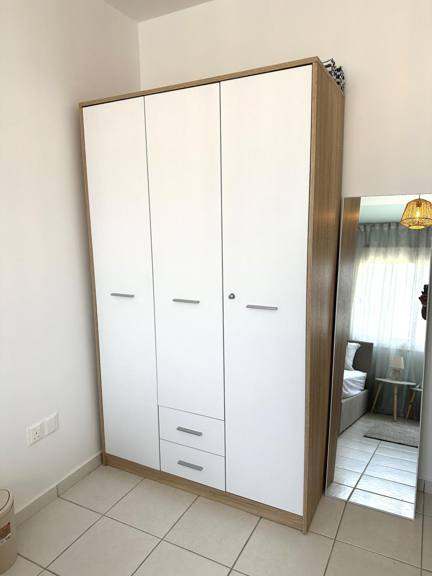 H&O Golden Sun Suite Paphos Eksteriør billede